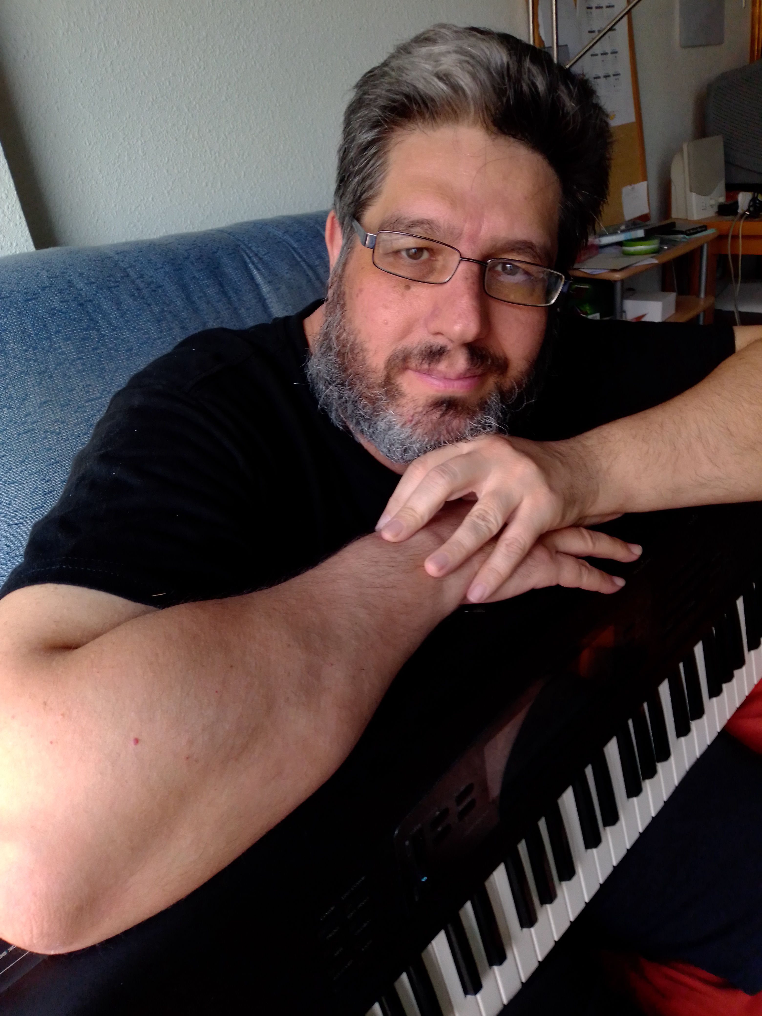 2020 con mi sintetizador Korg 01W